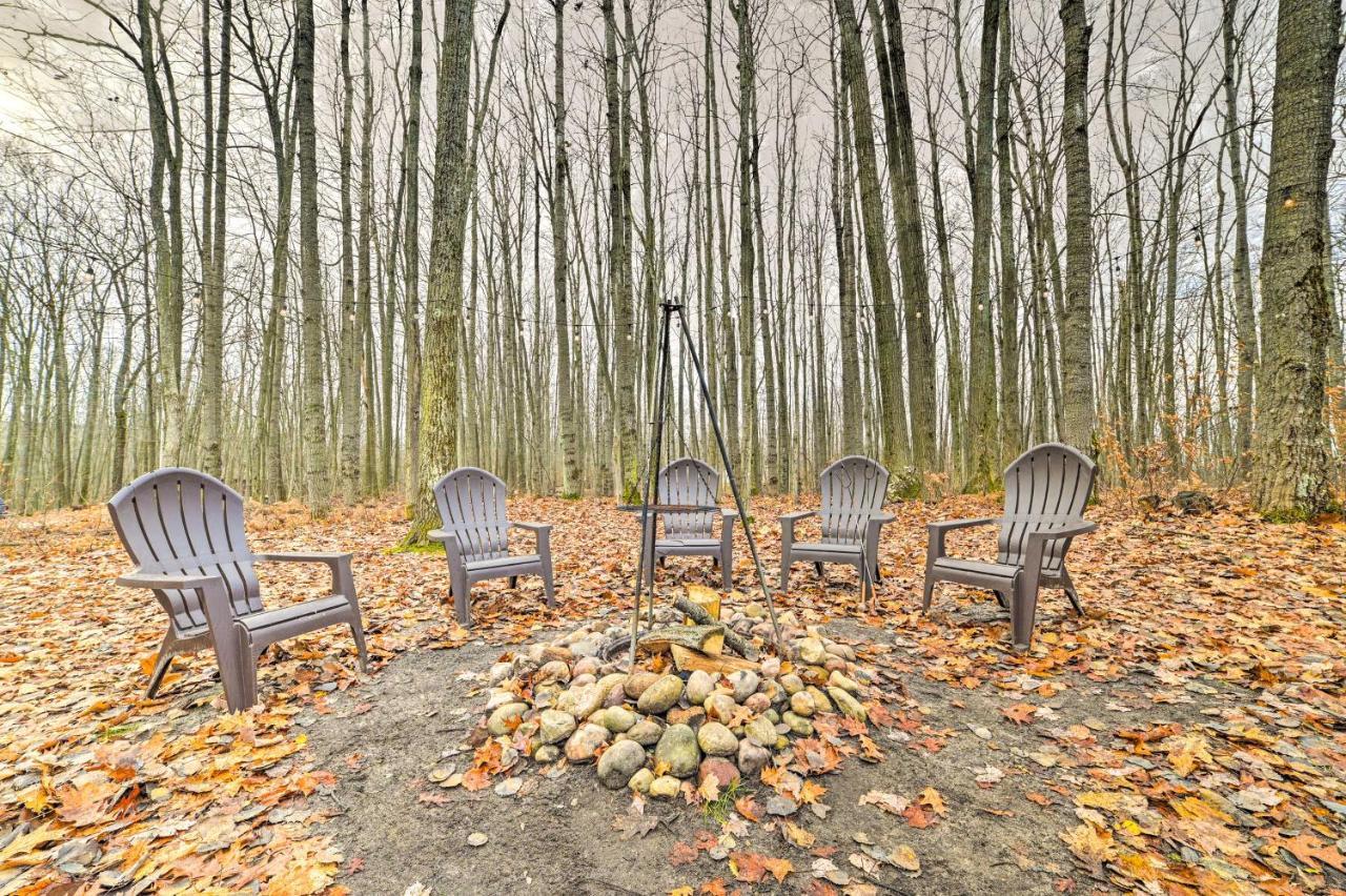 Higgins Lake Retreat - Hike, Swim, Relax! Roscommon المظهر الخارجي الصورة